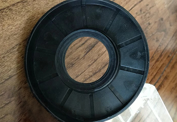 ���m��ˮ�ܷ�Ȧ